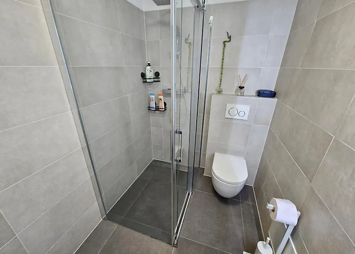 Great Flat Few Minutes From The Beach! Apartman Póla