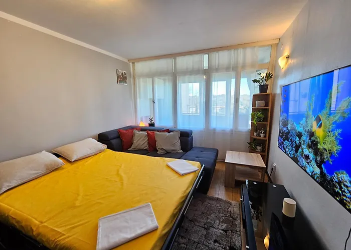 Great Flat Few Minutes From The Beach! Lejlighed